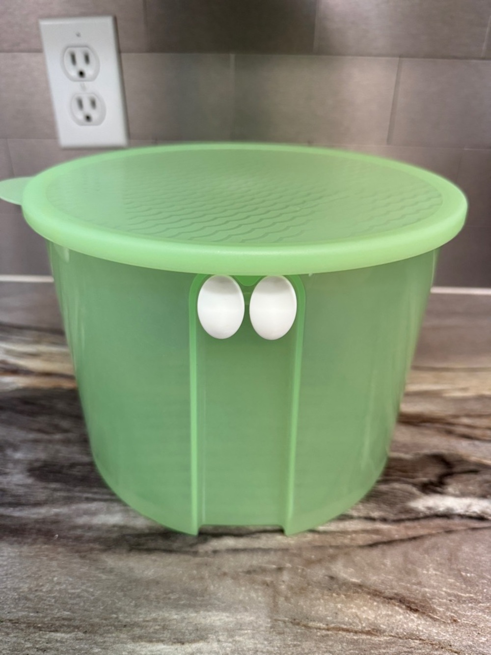 Tupperware FridgeSmart